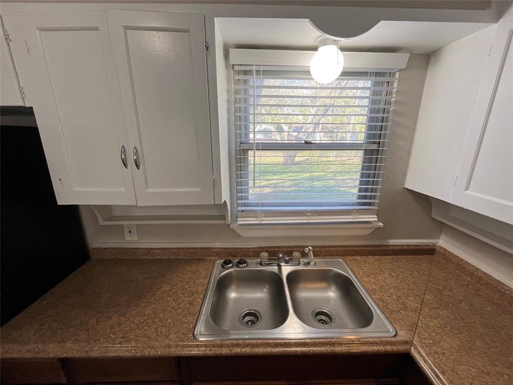 Summit Lawn 02 - Residential Lease