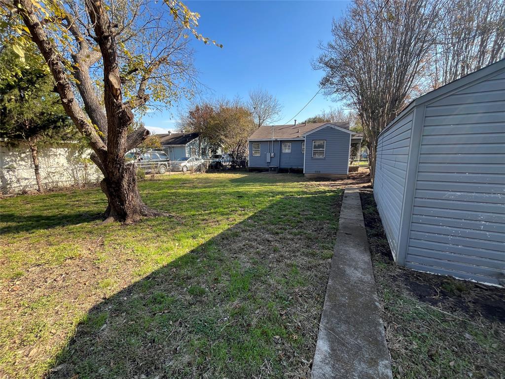 Summit Lawn 02 - Residential Lease