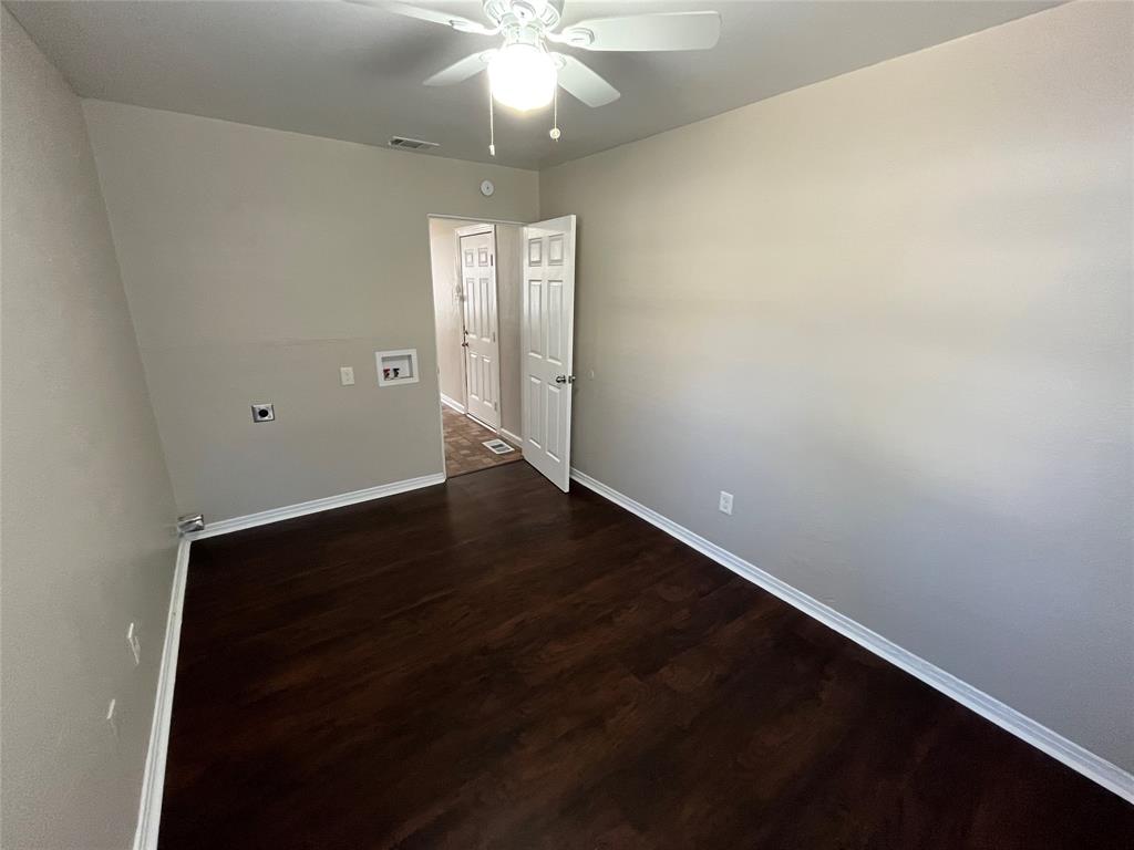 Summit Lawn 02 - Residential Lease