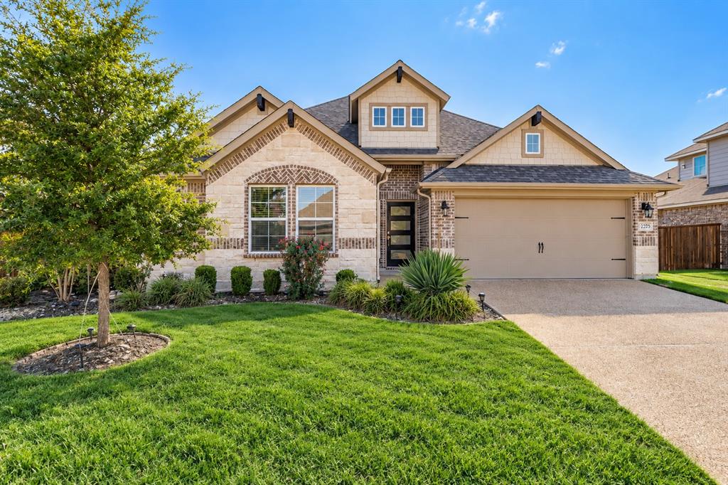 2225 Poppy Valley Lane