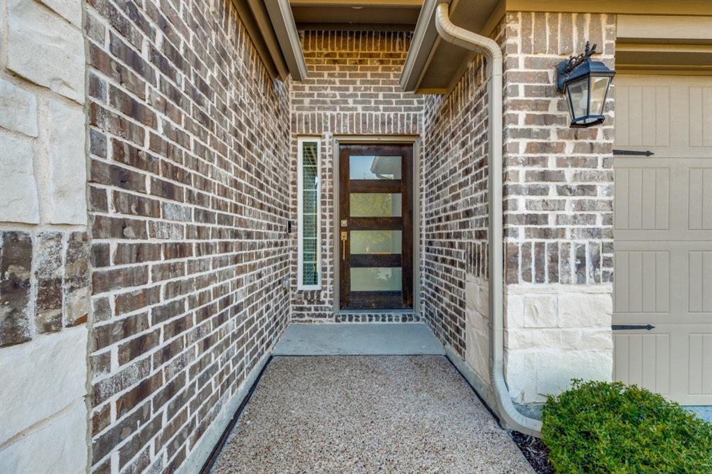 2225 Poppy Valley Lane