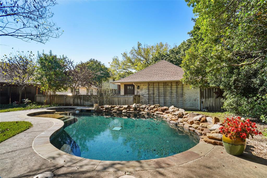 MONTECITO DEL SUR - Residential