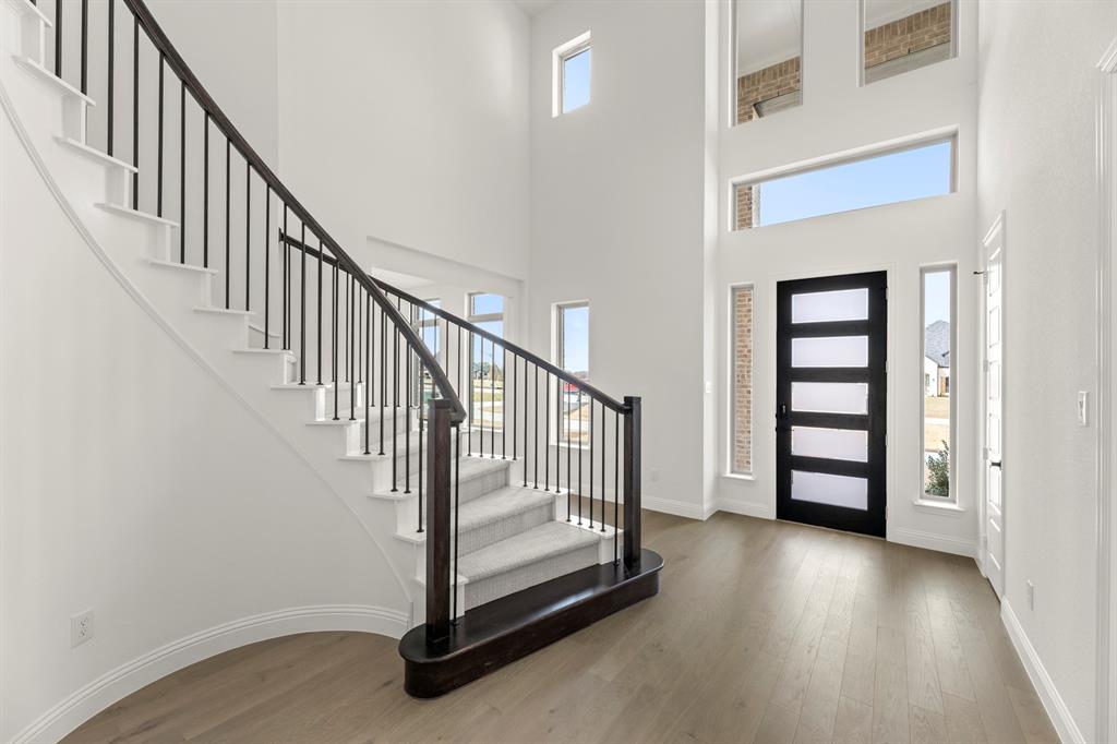 Las Brisas at Stoney Creek - Residential