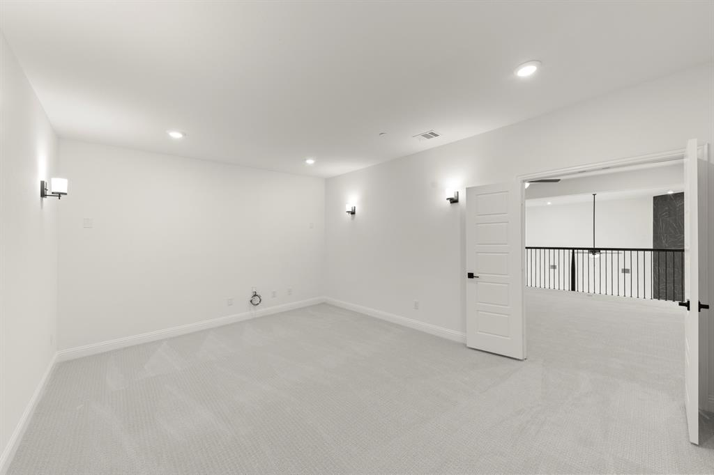 Las Brisas at Stoney Creek - Residential