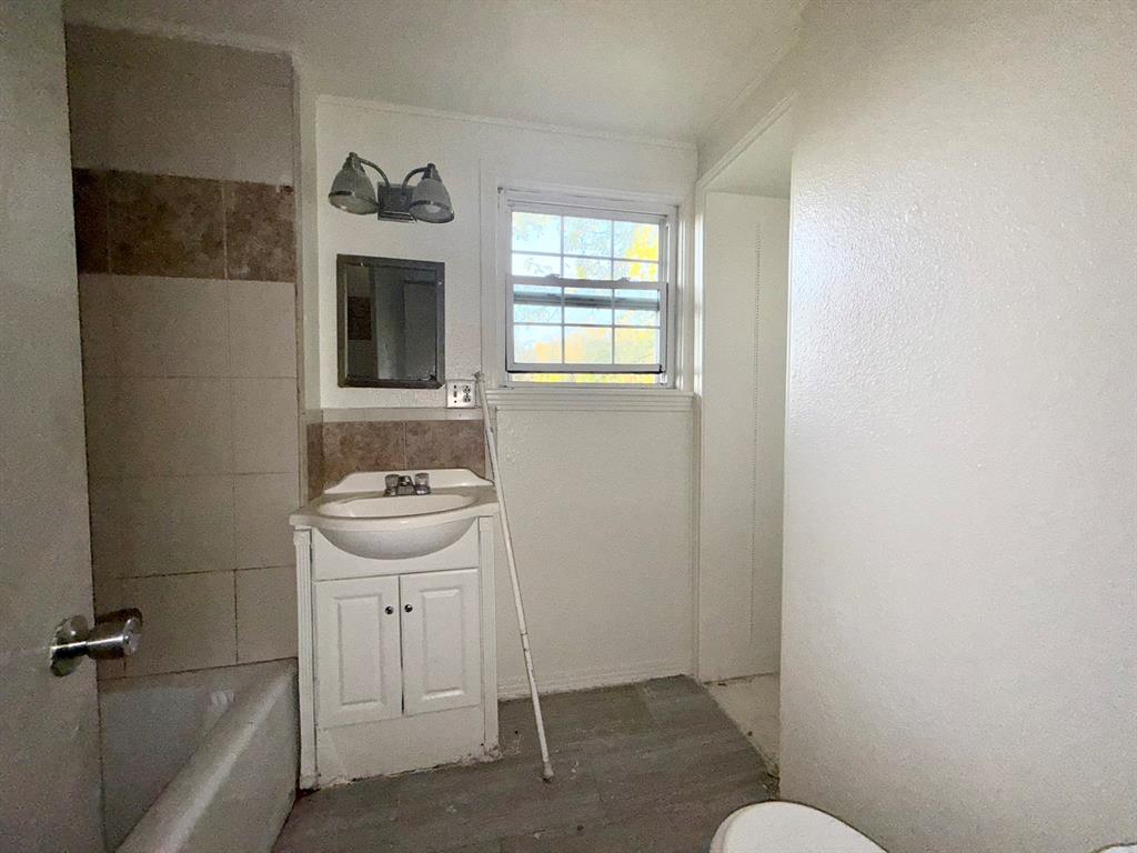 WALLING - Residential