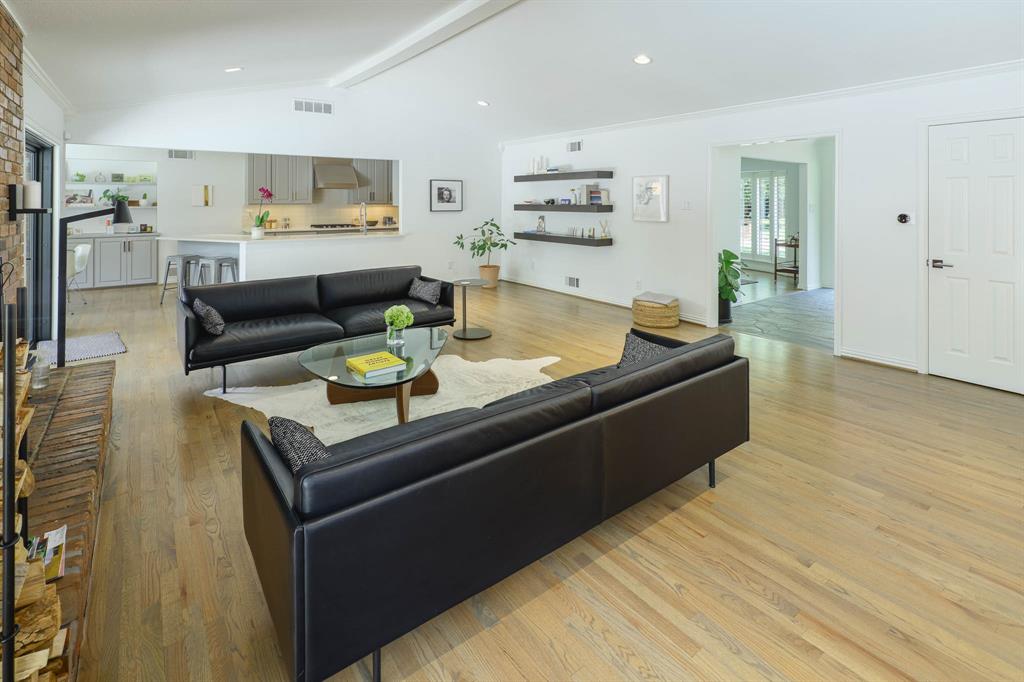 4232 Meadowdale Lane