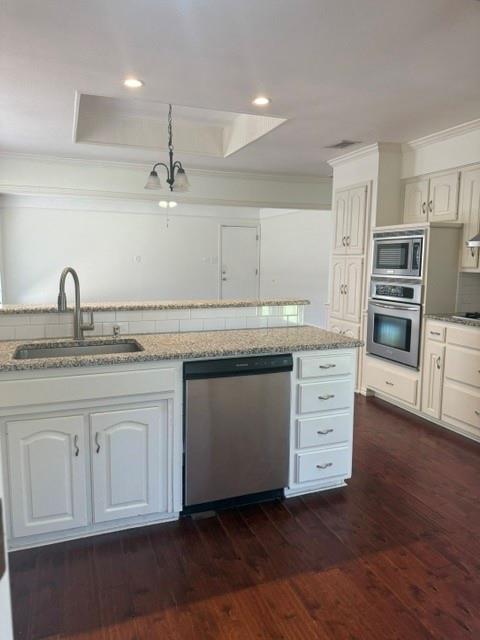 2907 Sweet Briar Street