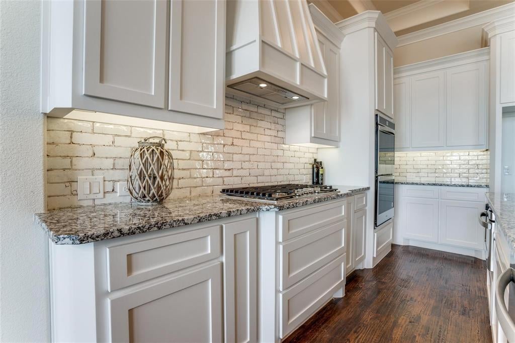 118 White Wing Court