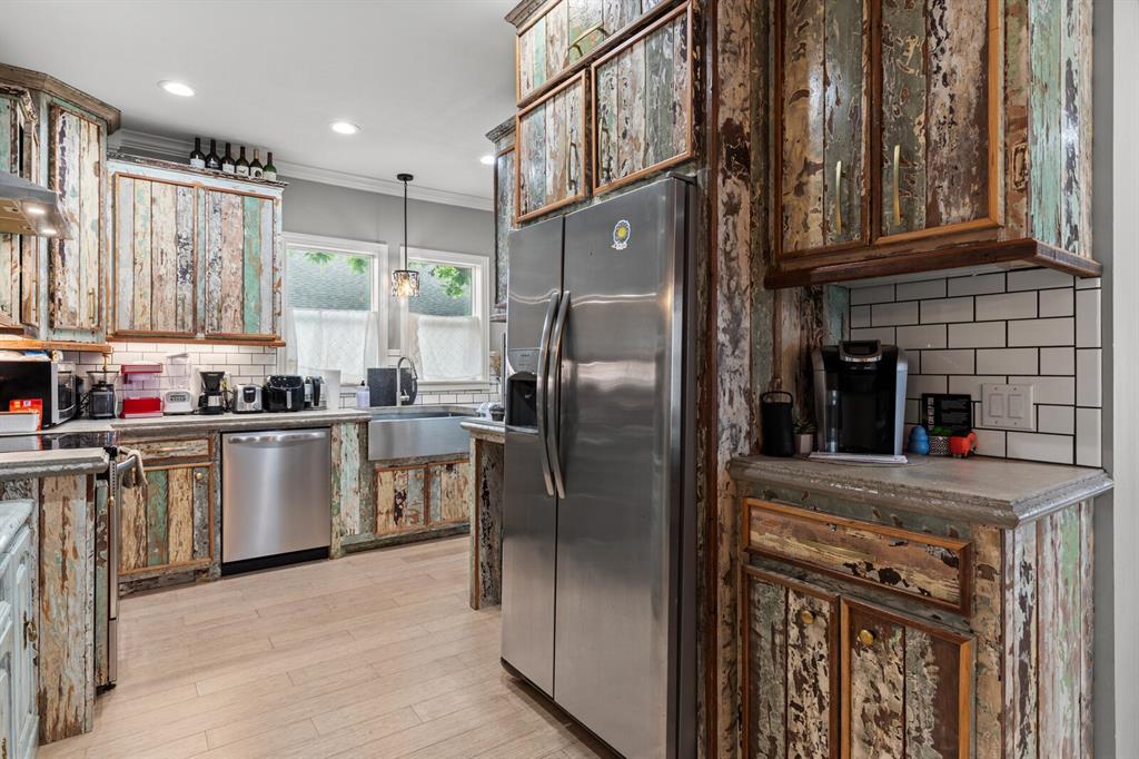 0016.00S48 - Residential