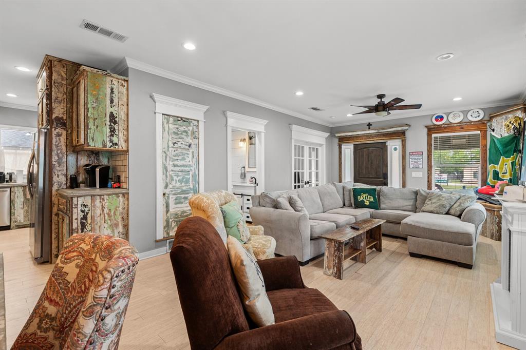 0016.00S48 - Residential