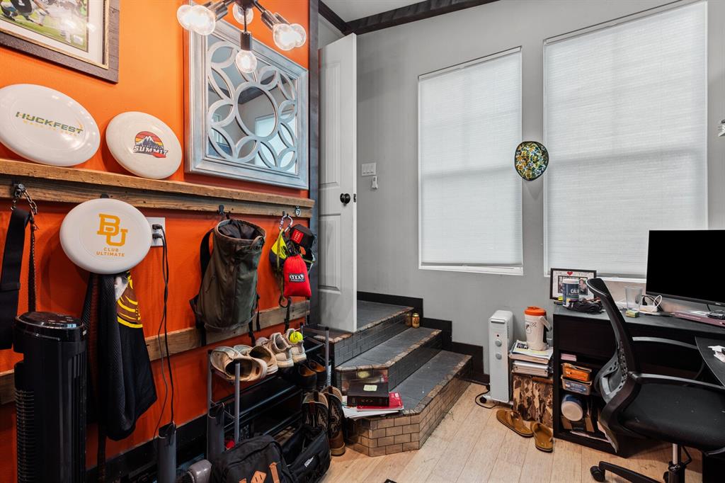 0016.00S48 - Residential