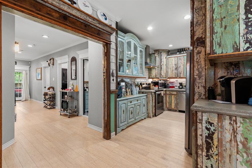 0016.00S48 - Residential