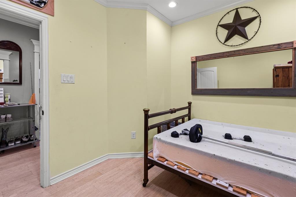 0016.00S48 - Residential