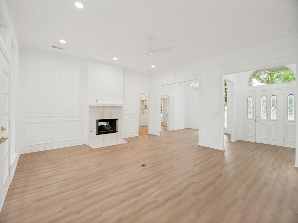4312 Avonshire Lane