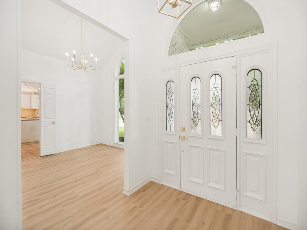 4312 Avonshire Lane