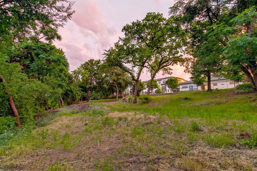 Rivercrest Add - Land