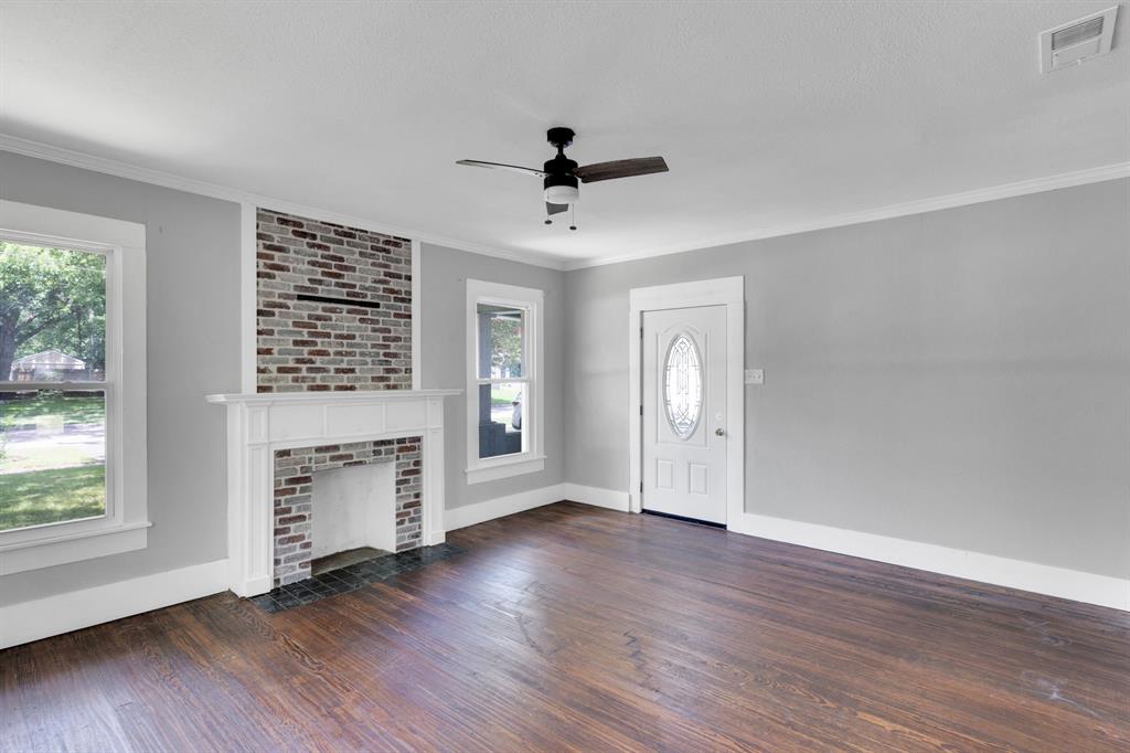 Ennis-Dvv - Residential