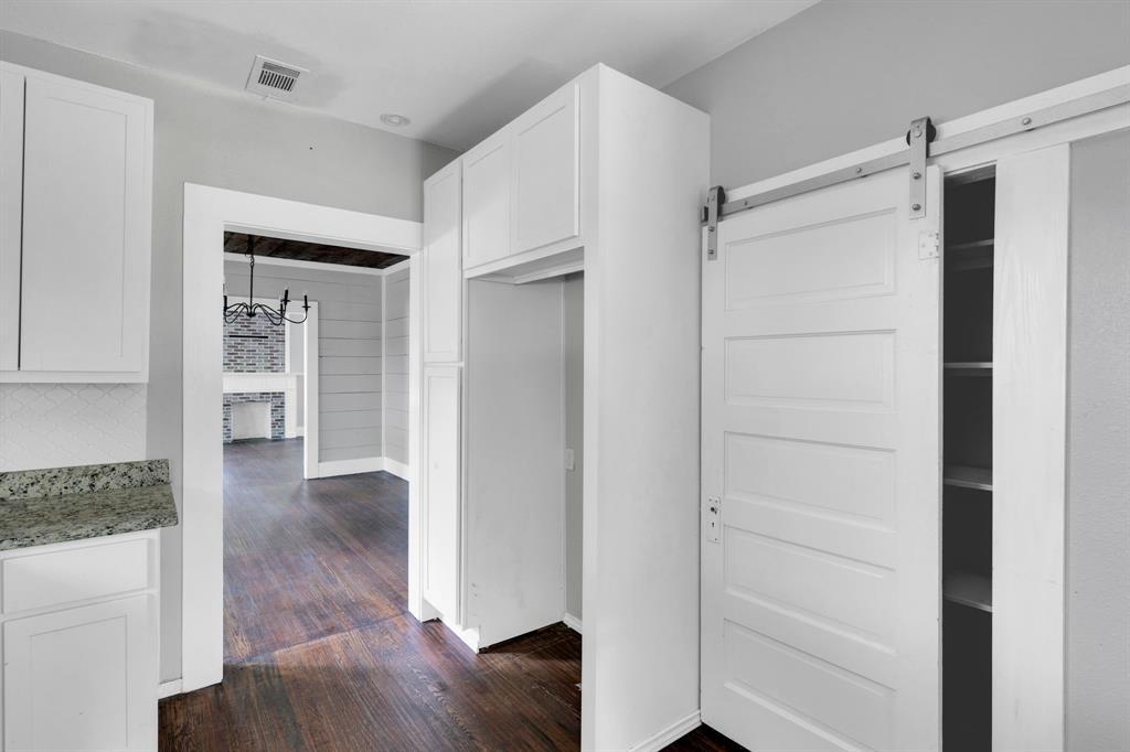 Ennis-Dvv - Residential