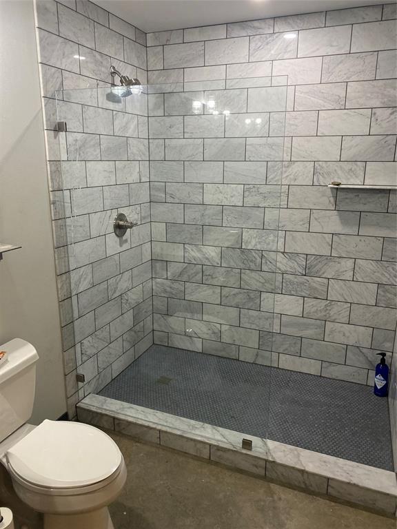 1122 Jackson Street 303
