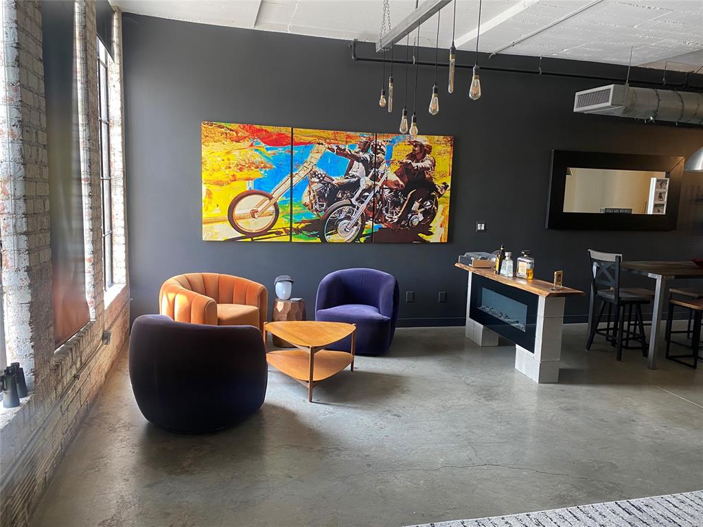 Soco Urban Loft Condo - Residential