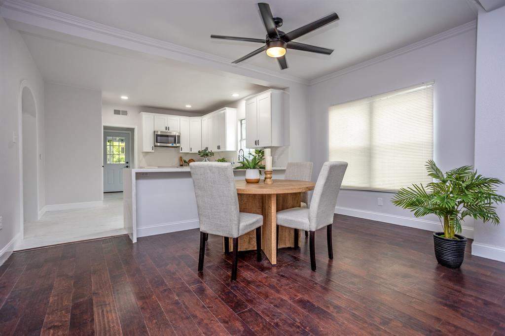 527 S Clinton Avenue