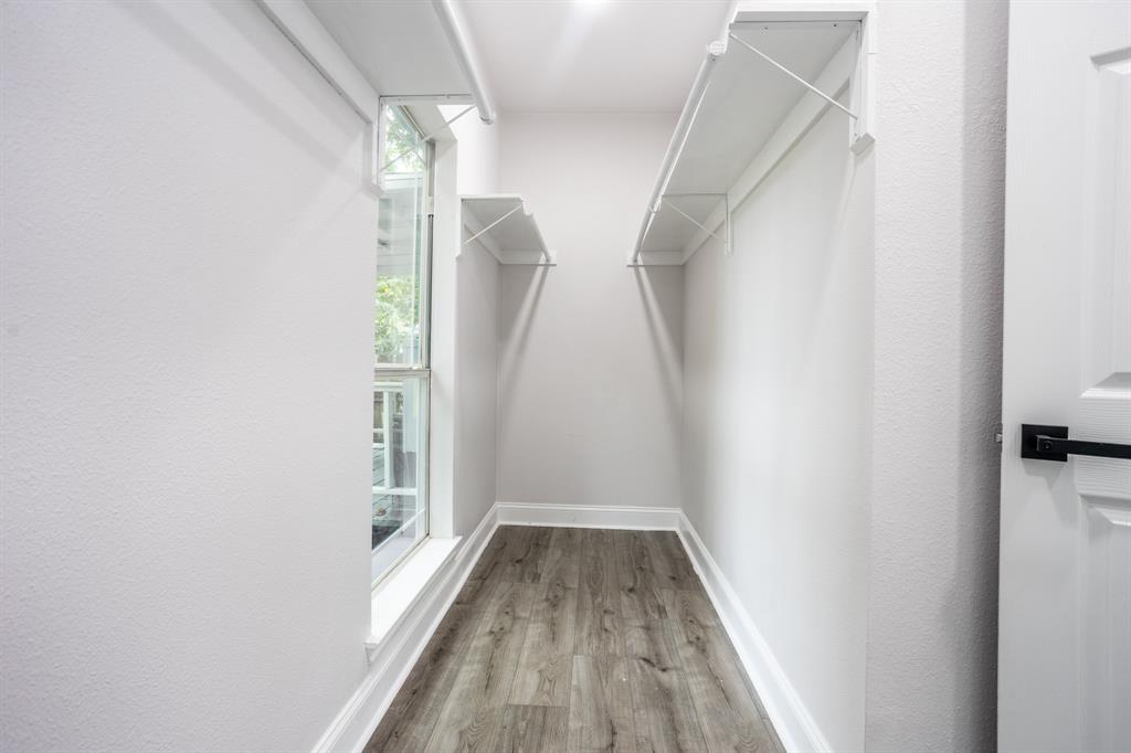 Winnetka Heights - Residential