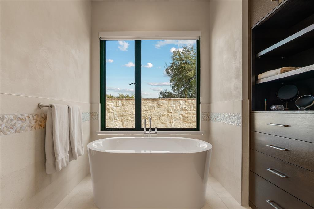 Ranch Estate - Residential