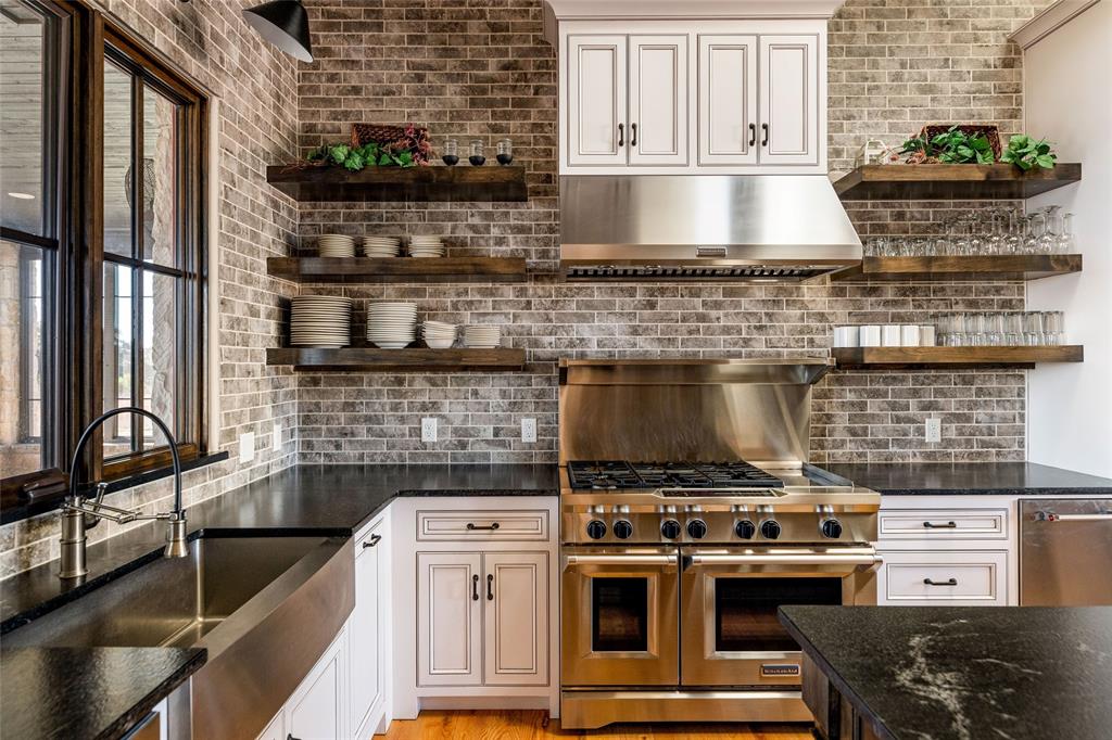 Ranch Estate - Residential