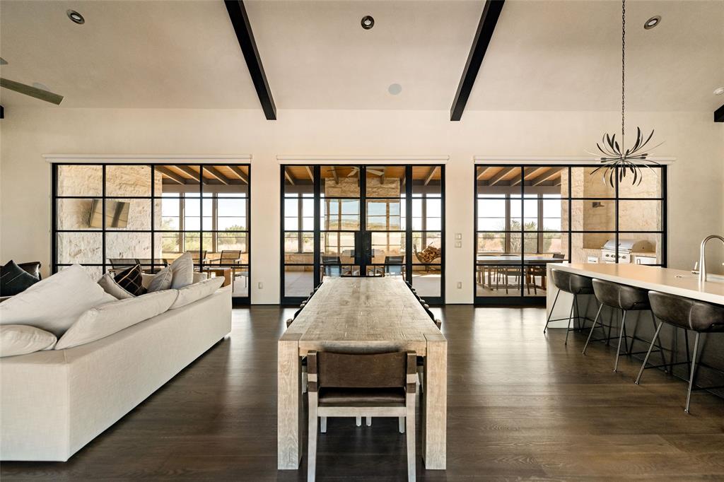 Ranch Estate - Residential