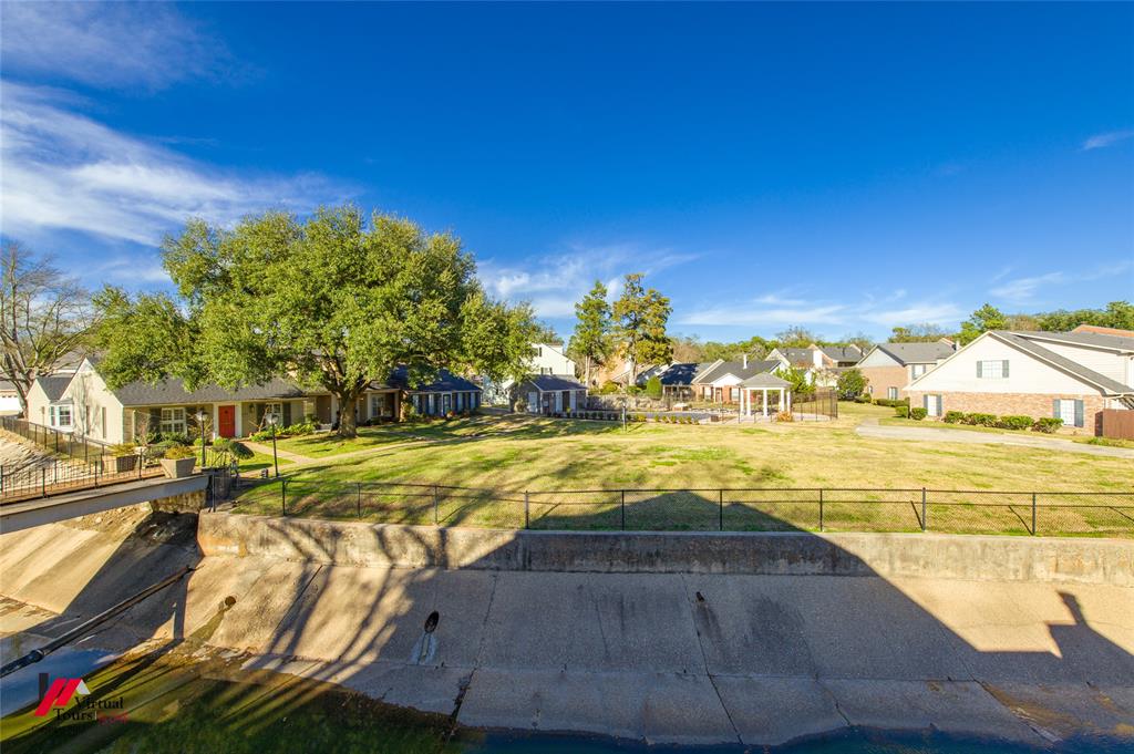 Tealwood Twnhs - Residential