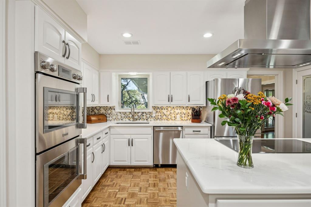 Schreiber Manor 1st Inst - Residential