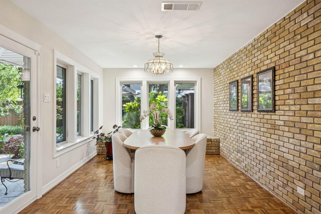 Schreiber Manor 1st Inst - Residential