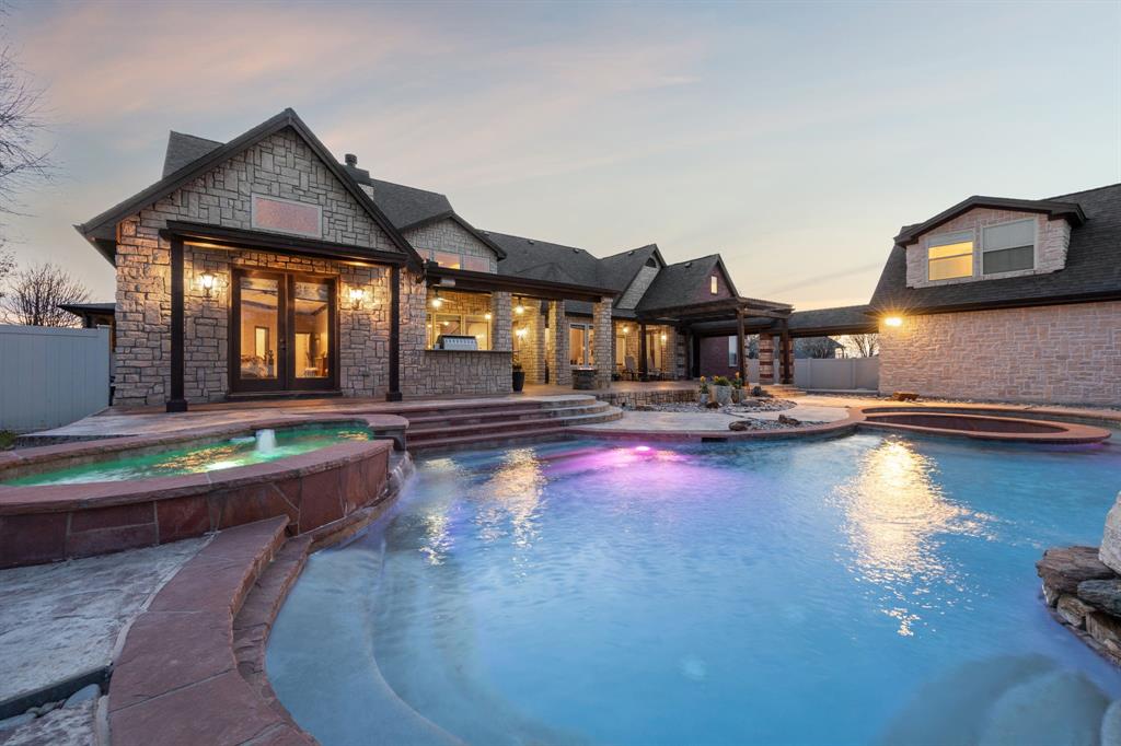 401 Willowcrest
