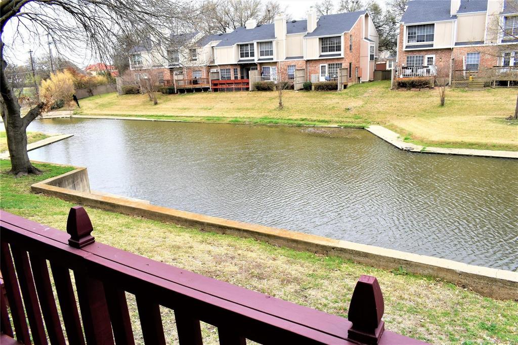 Lakeside Landing Twnhms - Residential