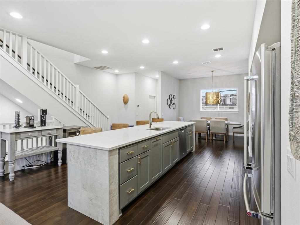 Psw Emerald Sub - Residential