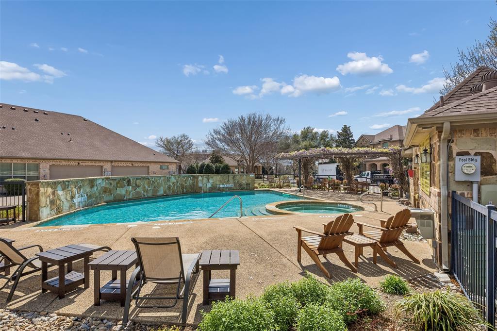 Villas At Willow Grove - Residential