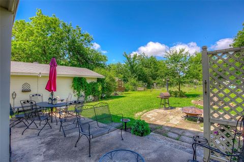 Tiny photo for 1005 Church Street, Sulphur Springs, TX 75482 (MLS # 21102894)