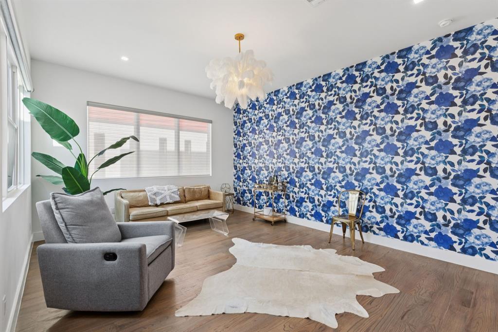 Ross Ave Annex - Residential Lease