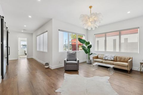 Tiny photo for 2231 Madera Street, Dallas, TX 75206 (MLS # 21124636)