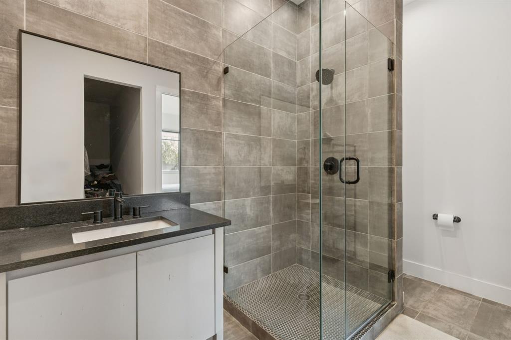 Ross Ave Annex - Residential Lease