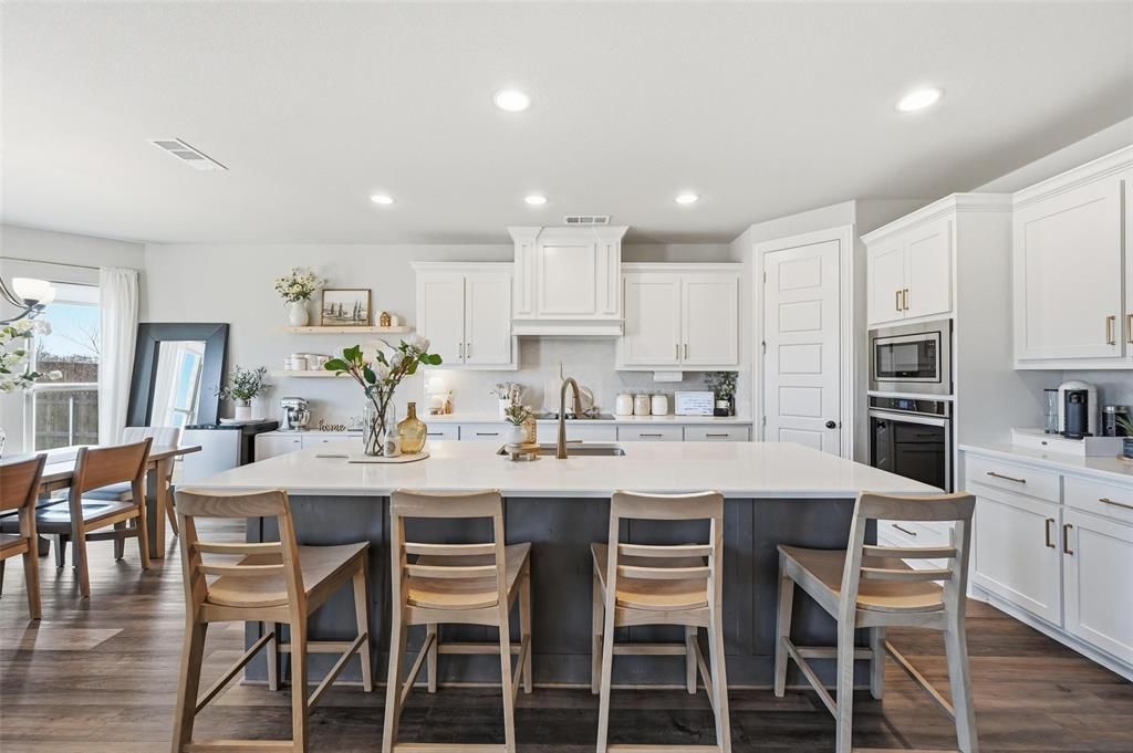 Photo of 5626 Ranger Drive, Midlothian, TX 76065 (MLS # 21253291)