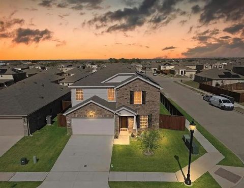 Photo of 1245 Waggoner Drive, Aubrey, TX 76227 (MLS # 21179668)