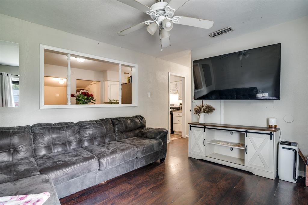 Edgemont Park 02 - Residential