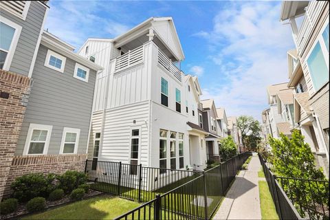 Photo of 4904 Ivy Charm Way, Fort Worth, TX 76114 (MLS # 21255591)