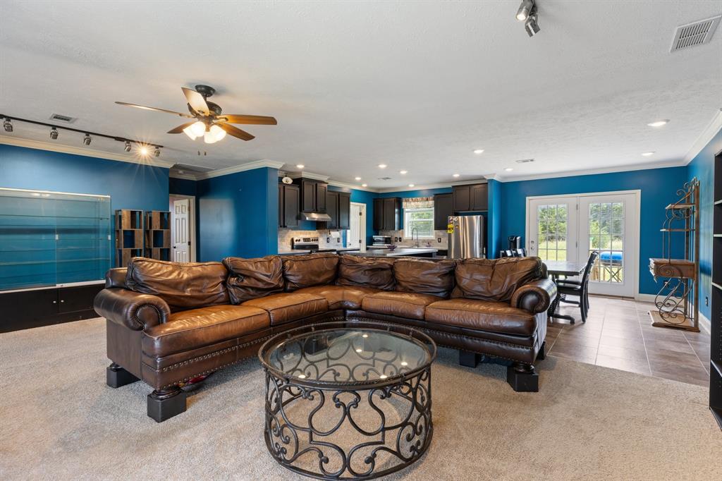 5996 County Road 2646