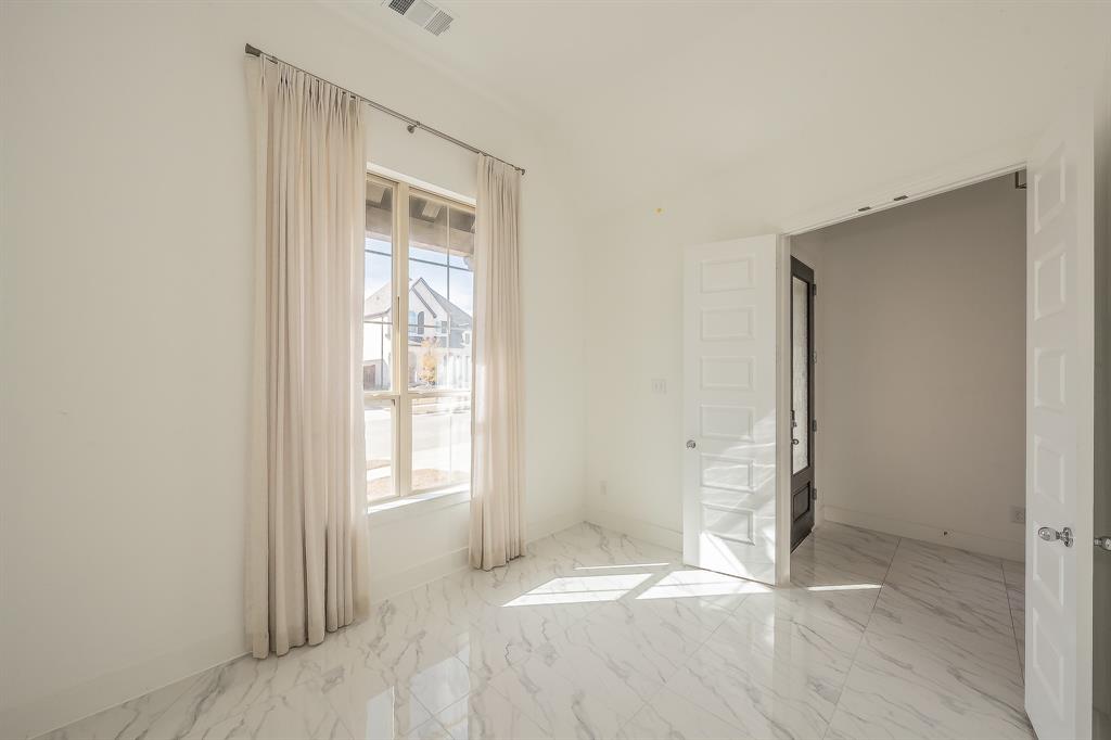 4012 Prickly Pear Avenue