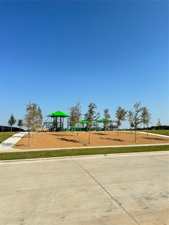 Retreat North Grove Ph 1 - Residential Lease