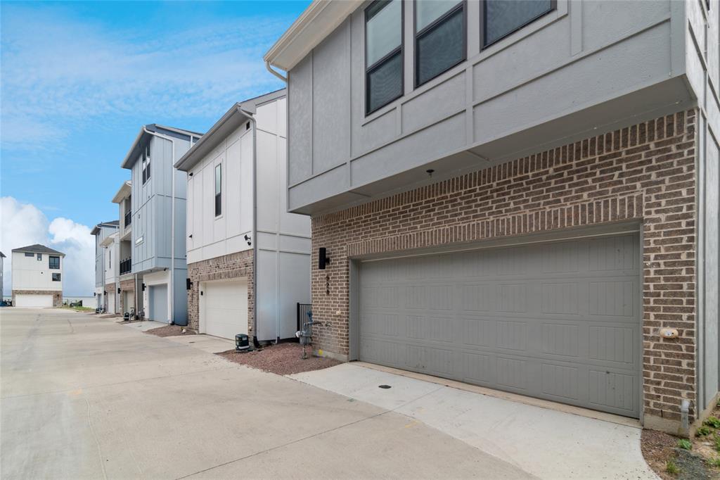 Sapphire Bay - Residential Lease