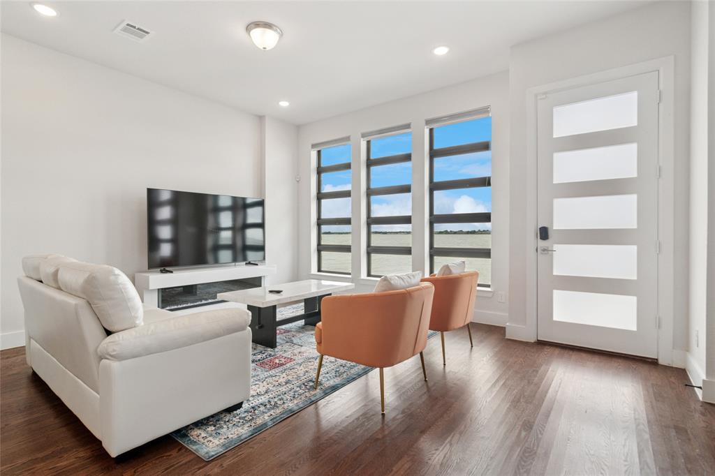 Sapphire Bay - Residential Lease