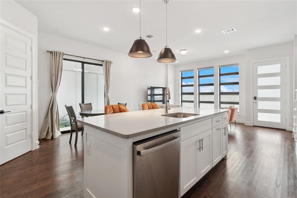 Sapphire Bay - Residential Lease